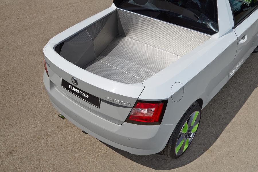 Skoda Fabia FUNstar Pikup 2015 года  (фото 23 из 24)